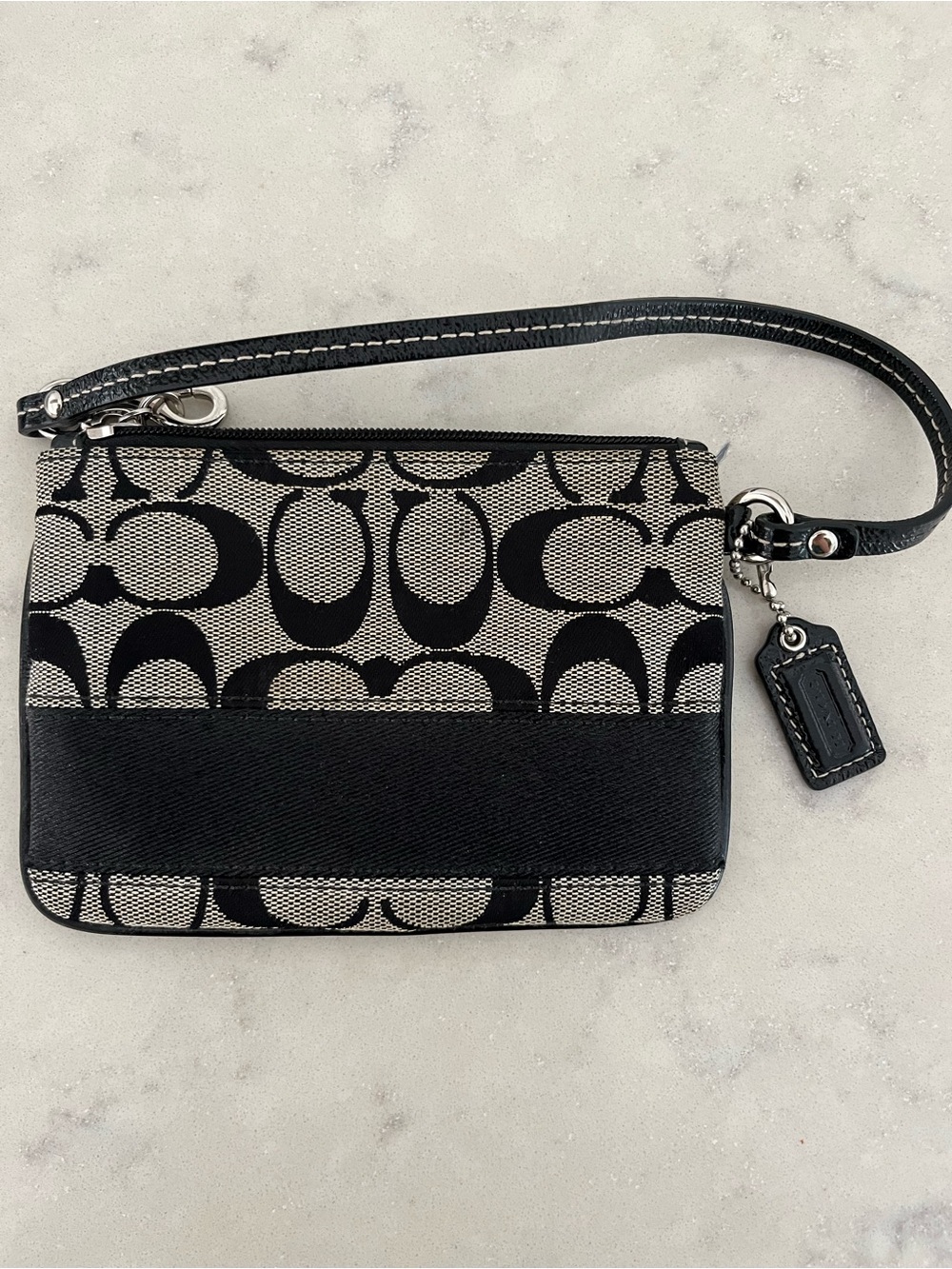 Coach Black/Tan Signature Canvas Wristlet Wallet  Y2K